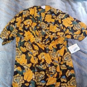 Lularoe Shirley NWT size Small